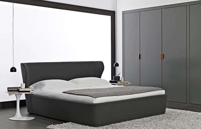 italy platform bed