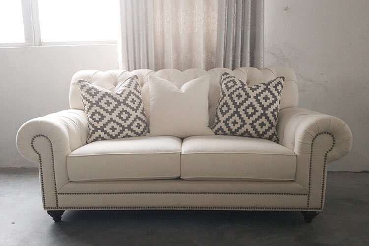 china-tufted-button-leahter-sofa-factory