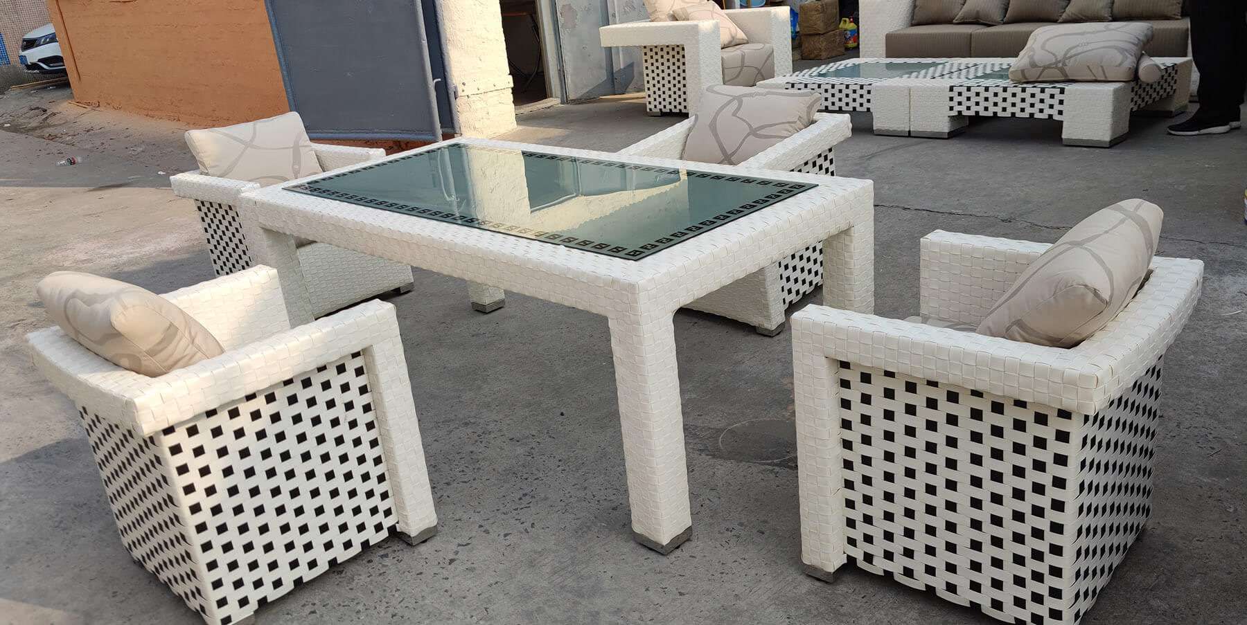 custom made fendi casa new outdoor furniture (1)